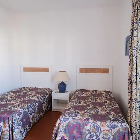 Aldeamento Turistico Da Prainha Tatil parkı 3*