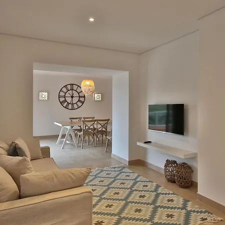 Aldeamento Turistico Da Prainha