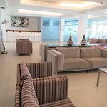 Aldeamento Turistico Da Prainha 3*