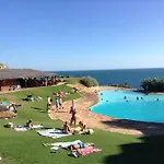 Aldeamento Turistico Da Prainha 3*