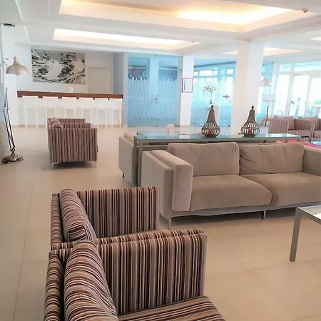 Aldeamento Turistico Da Prainha 3*