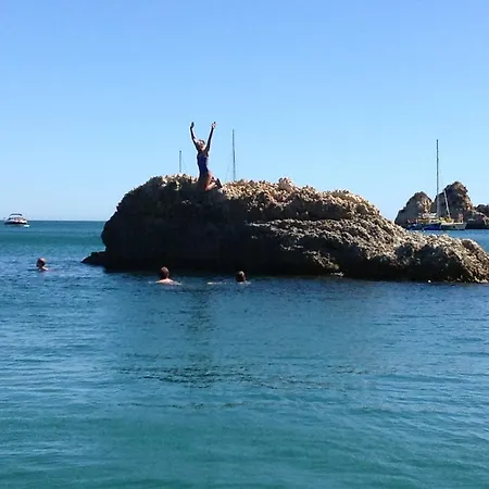 Aldeamento Turistico Da Prainha