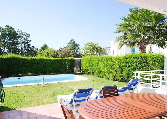 Aldeamento Turistico Da Prainha 3*