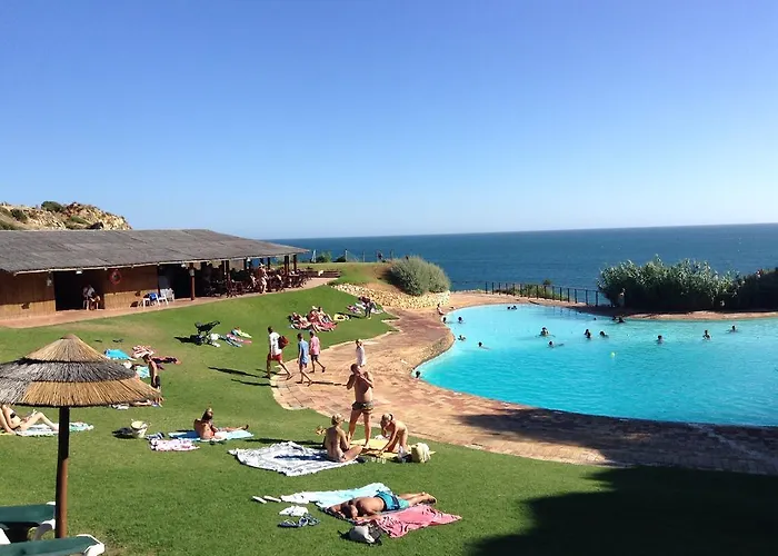 Aldeamento Turistico Da Prainha 3*